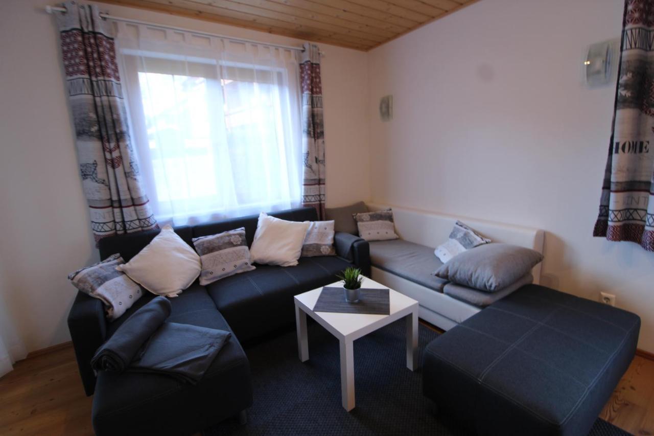 Griass Eich Ski-To-Door Apartment By Isa Badkleinkirchheim باد كلينكيرشهايم المظهر الخارجي الصورة