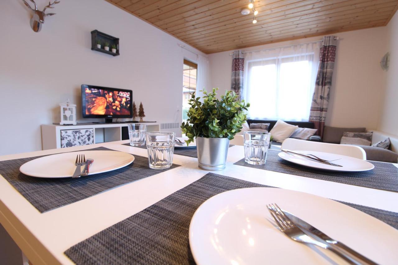 Griass Eich Ski-To-Door Apartment By Isa Badkleinkirchheim باد كلينكيرشهايم المظهر الخارجي الصورة