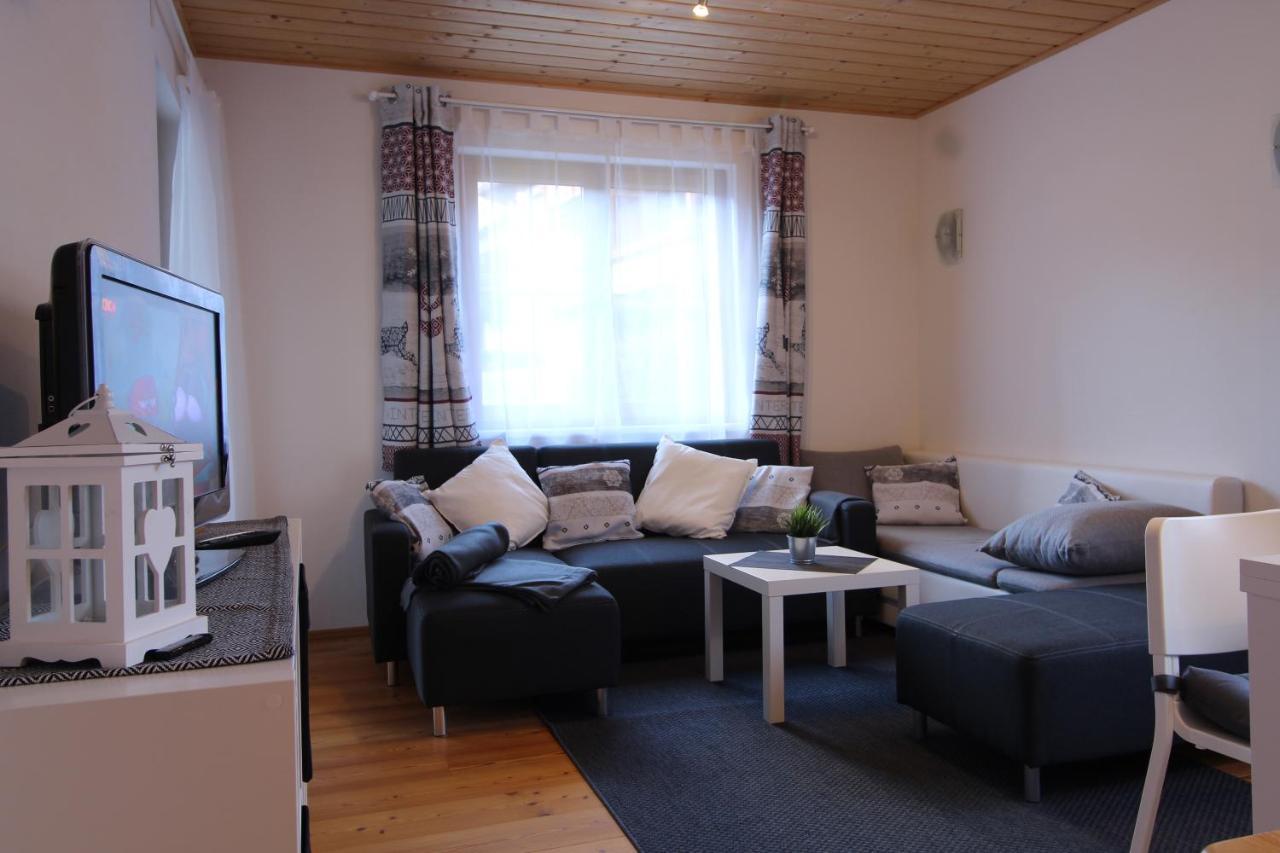 Griass Eich Ski-To-Door Apartment By Isa Badkleinkirchheim باد كلينكيرشهايم المظهر الخارجي الصورة